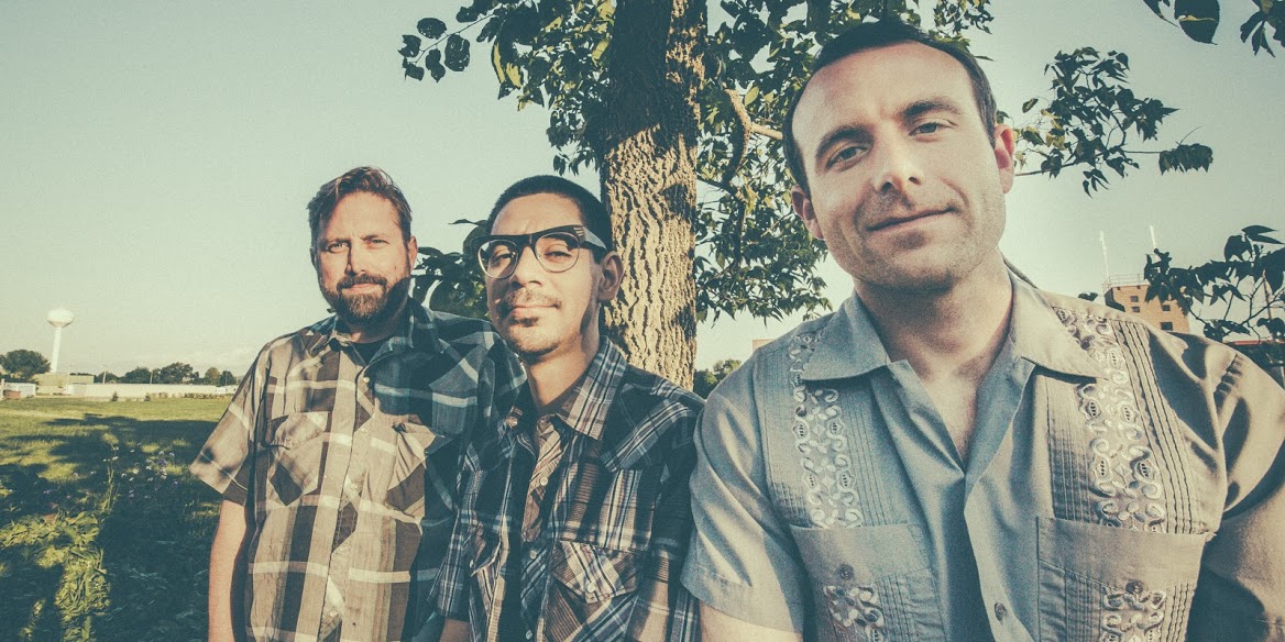 El Valiente are, from left to right, Kris Hansen, Eric Caldera, and Joe Bernstein. Photo by Connie Ward.