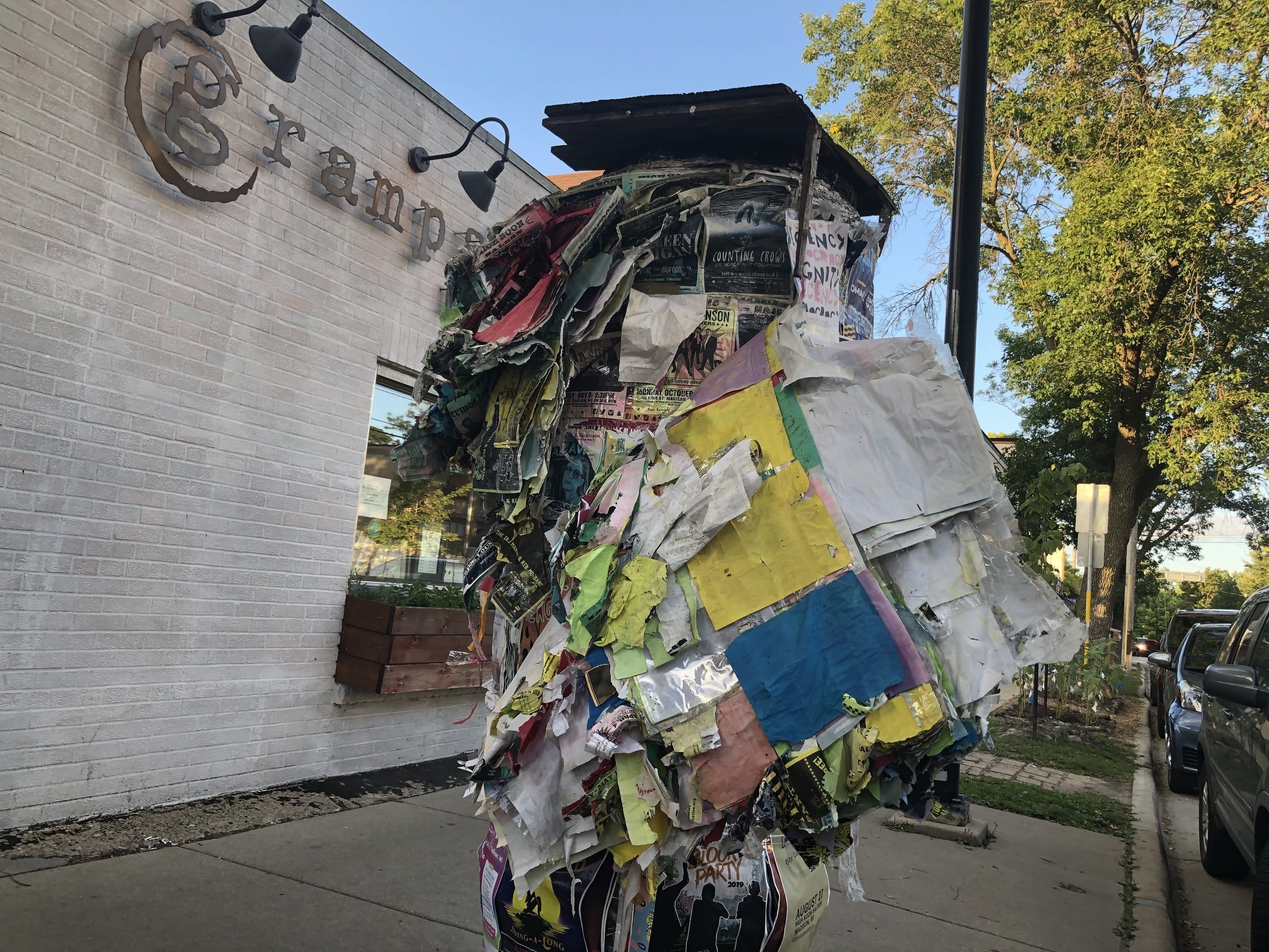 Kiosk collapse disorder
