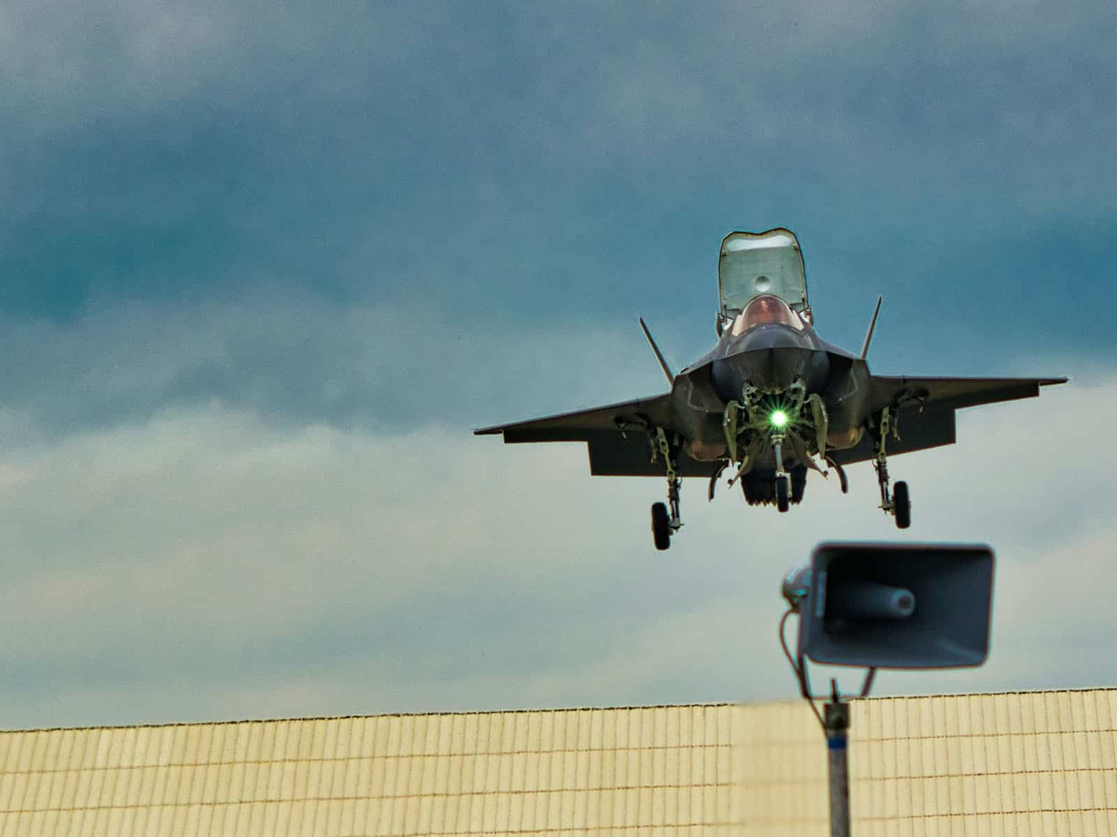 The free market will not solve Madison’s jets-vs.-housing problem