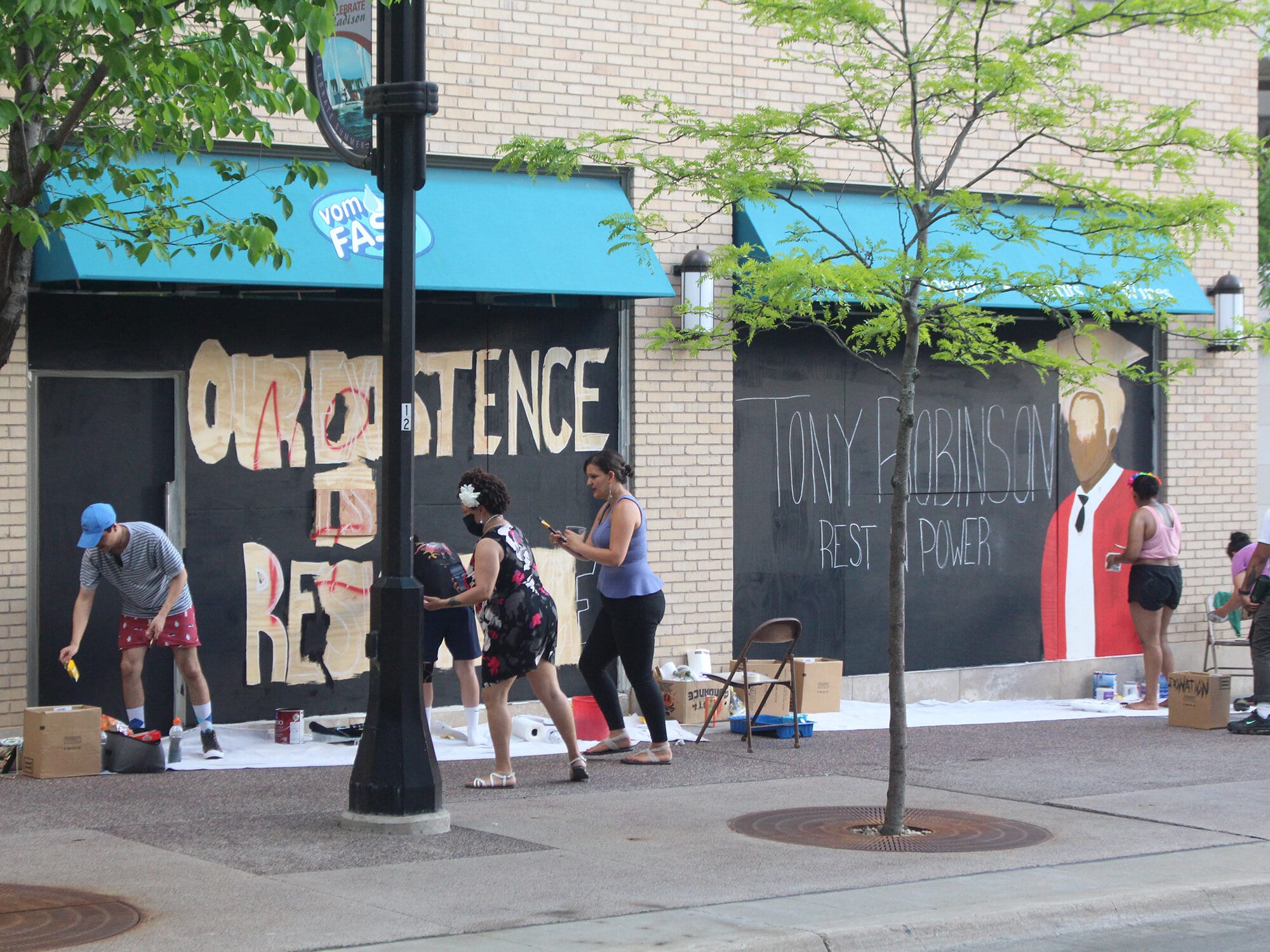 From the archives: Layers of art, plywood, and privilege accrue on State Street